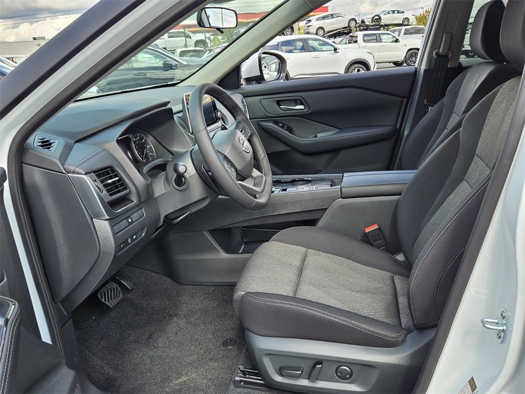 New 2026 Nissan Rogue SV image 3