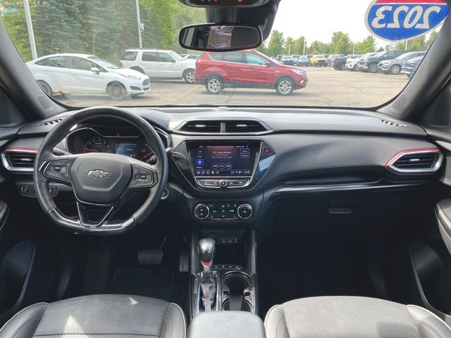 Used 2023 Chevrolet TrailBlazer RS w/ Convenience Package FWD image 19