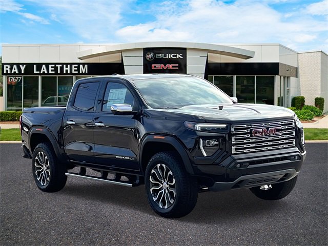 New 2026 GMC Canyon Denali image 7