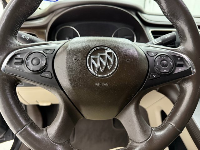 Used 2017 Buick LaCrosse image 11