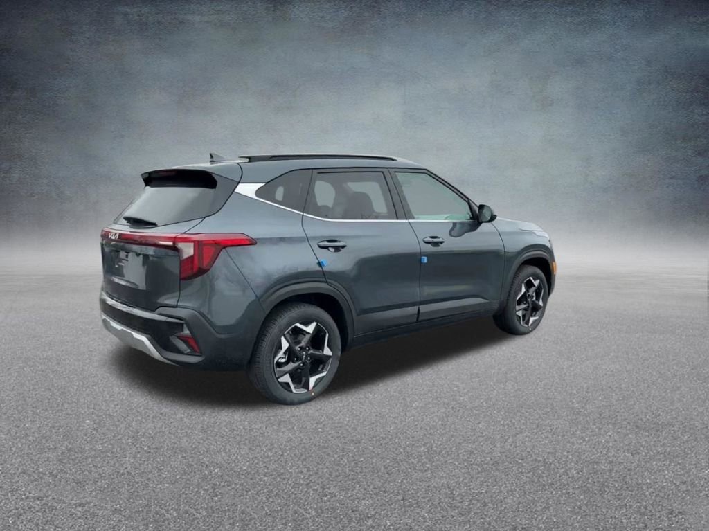 Used 2024 Kia Seltos EX image 22