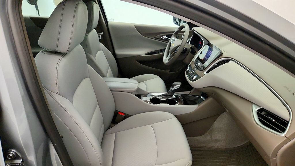 Used 2024 Chevrolet Malibu LT FWD image 23