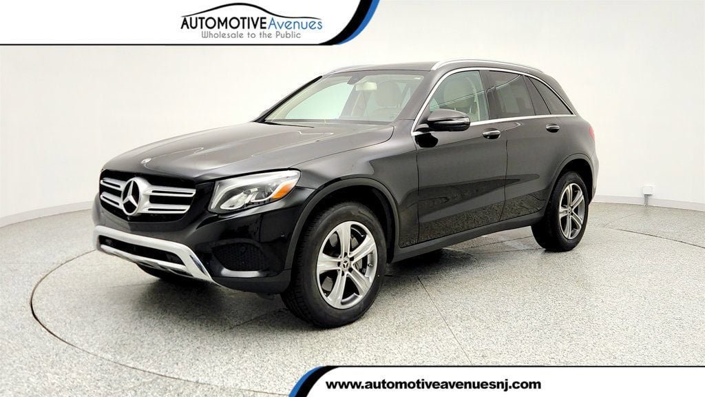 Used 2018 Mercedes-Benz GLC 300 4MATIC image 1