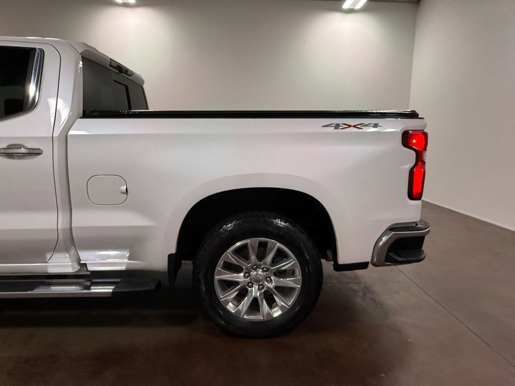 Used 2021 Chevrolet Silverado 1500 LTZ w/ LTZ Premium Package AWD/4WD image 38