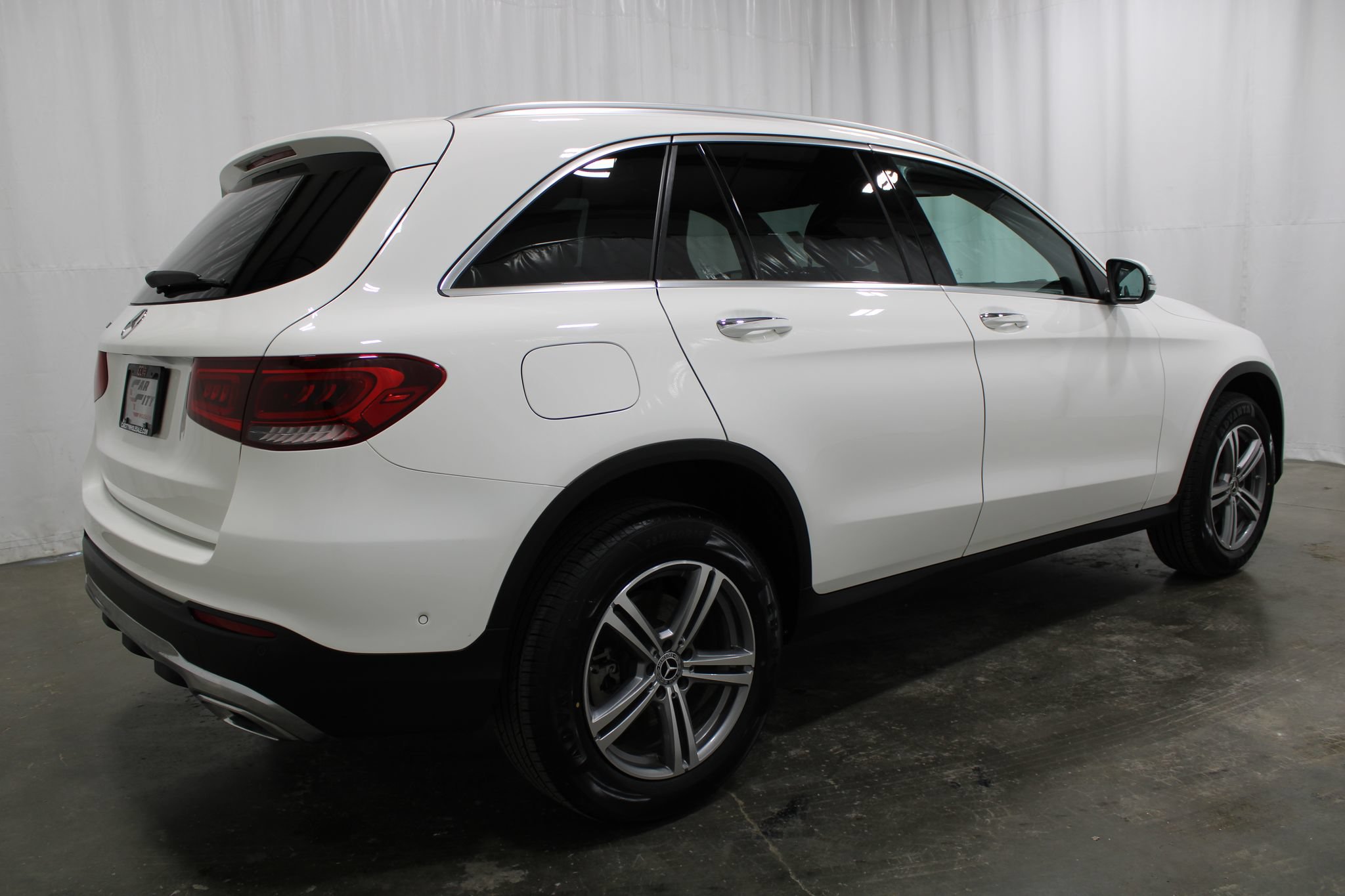 Used 2021 Mercedes-Benz GLC 300 image 6