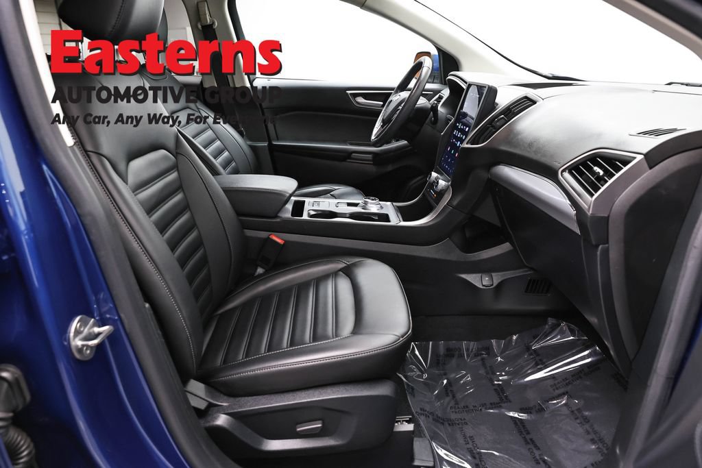 Used 2021 Ford Edge SEL AWD/4WD image 23