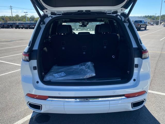 New 2025 Jeep Grand Cherokee Overland w/ Adv Protech Group III AWD/4WD image 7