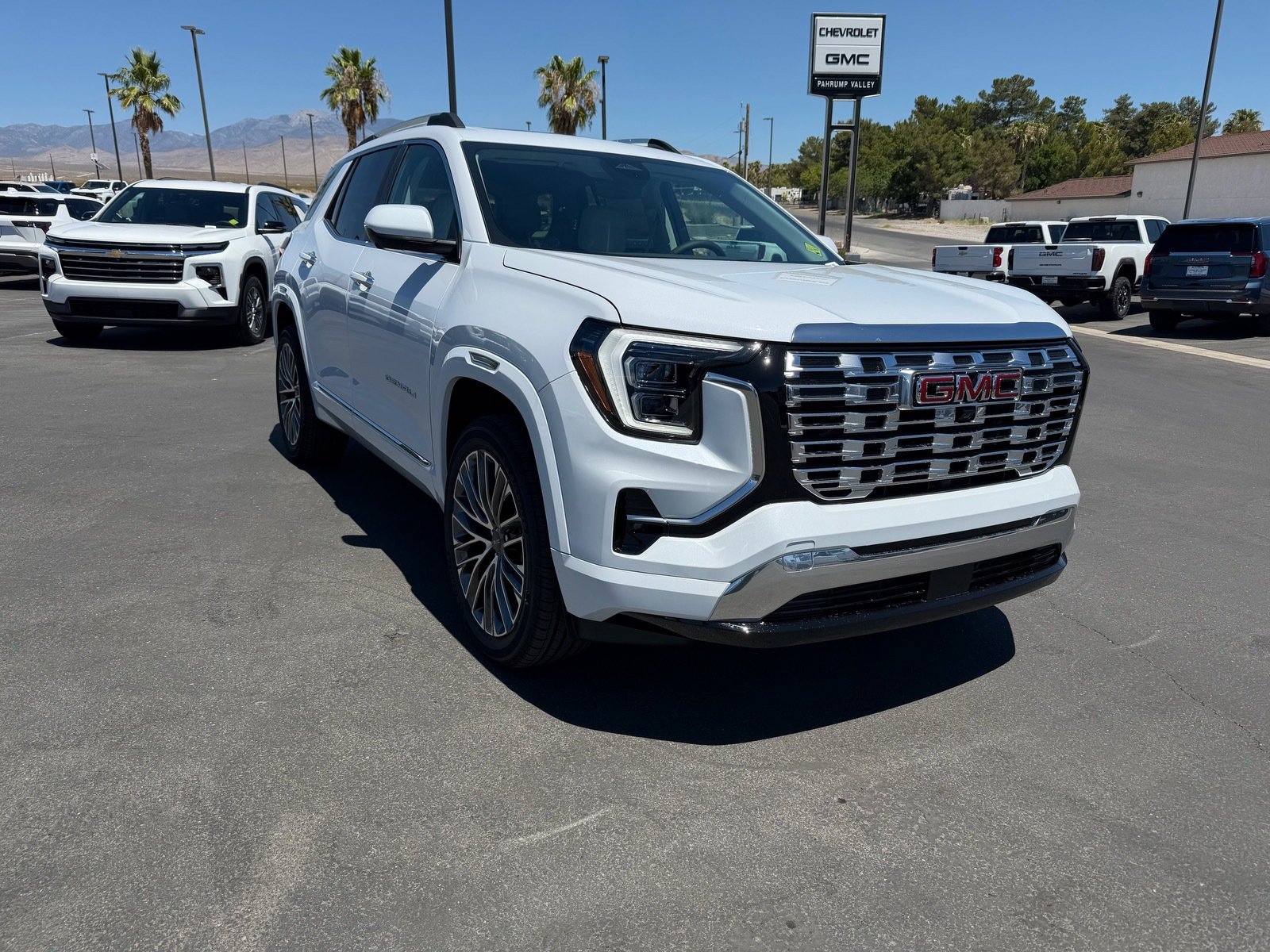 New 2027 GMC Terrain Denali AWD/4WD image 1