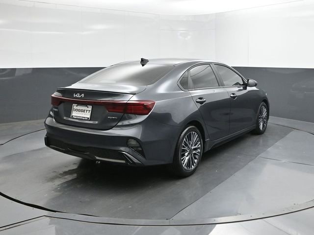 Used 2024 Kia Forte GT-Line image 8