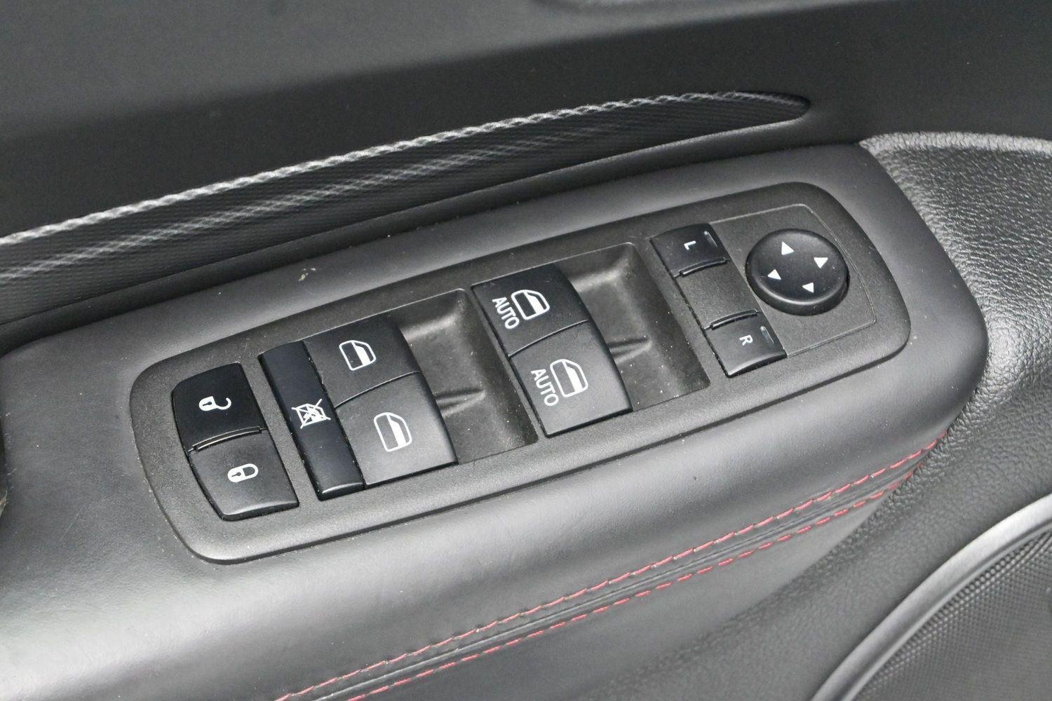 Used 2022 Dodge Durango R/T AWD/4WD image 13