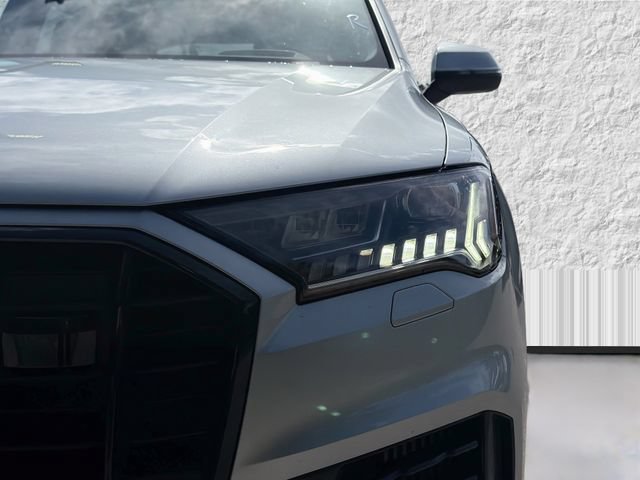 Used 2023 Audi Q7 3.0T Prestige AWD/4WD image 9