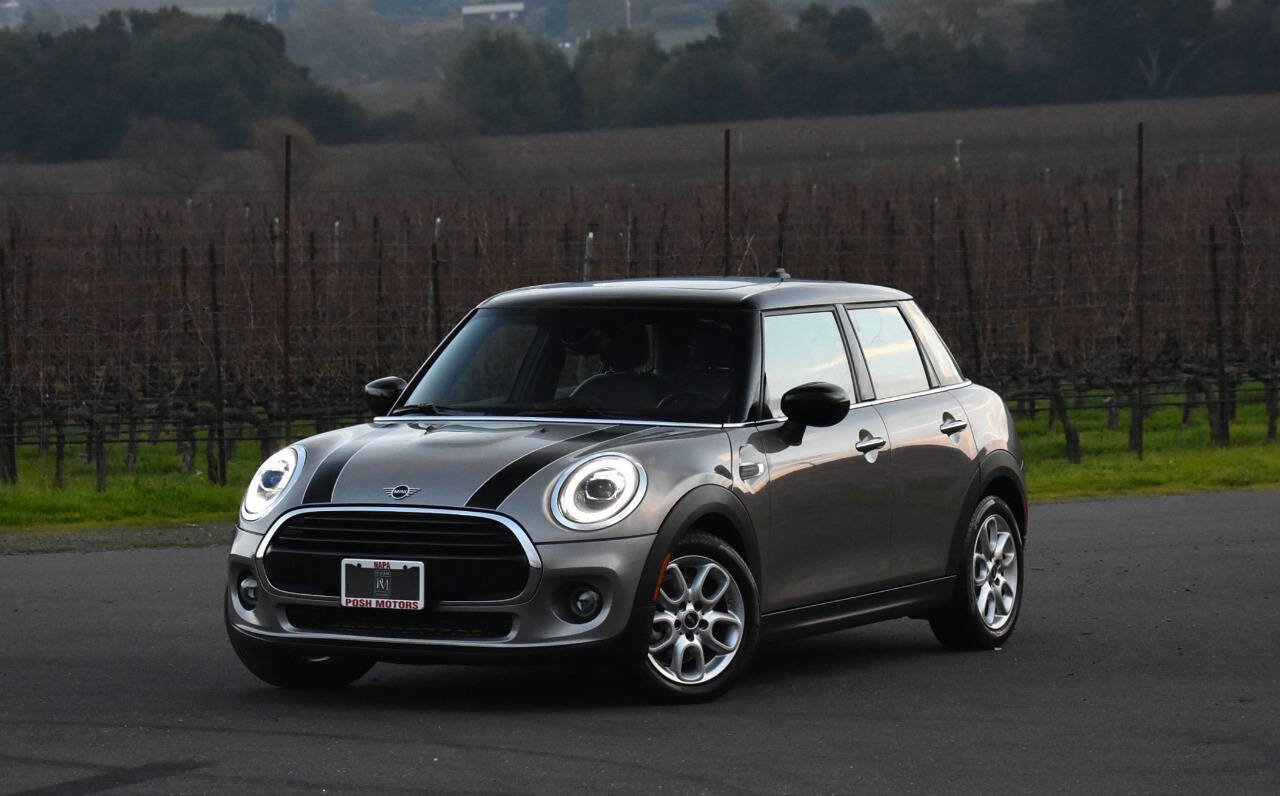 Used 2020 MINI Cooper 4-Door Hardtop image 5