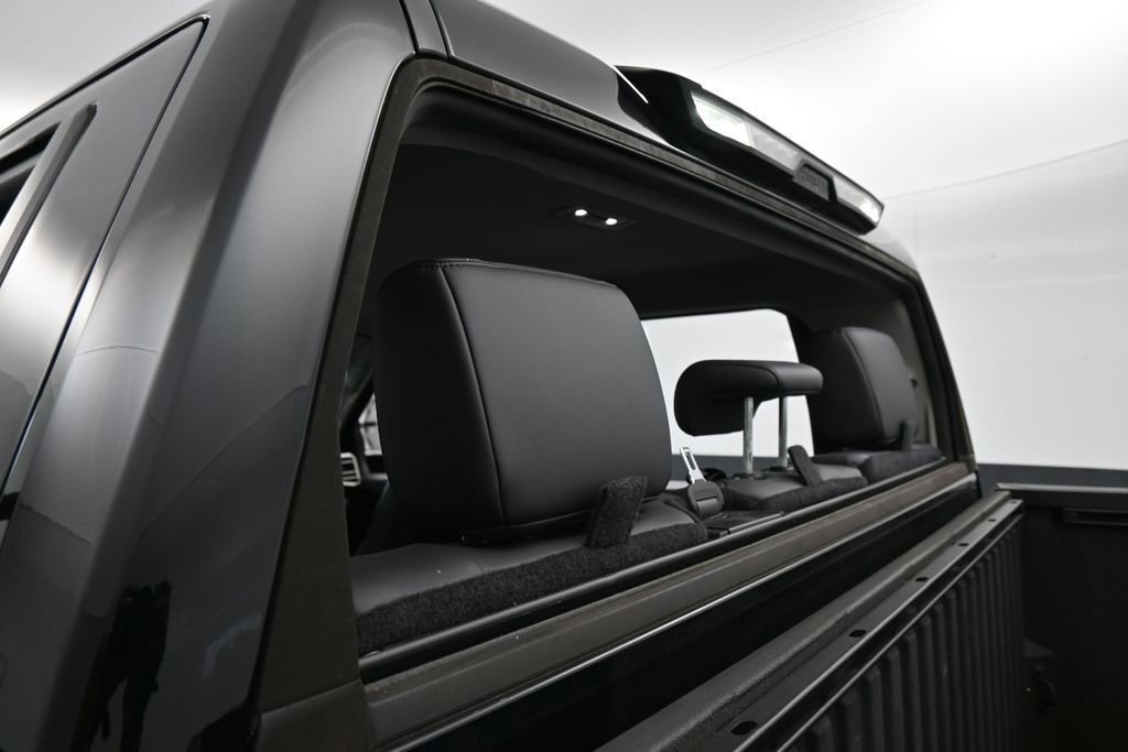 Used 2023 Toyota Tundra SR5 w/ SR5 Premium Package AWD/4WD image 33