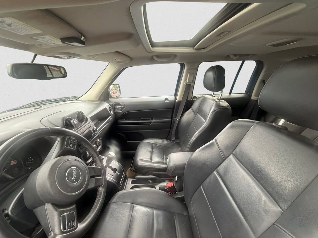 Used 2016 Jeep Patriot High Altitude FWD image 8