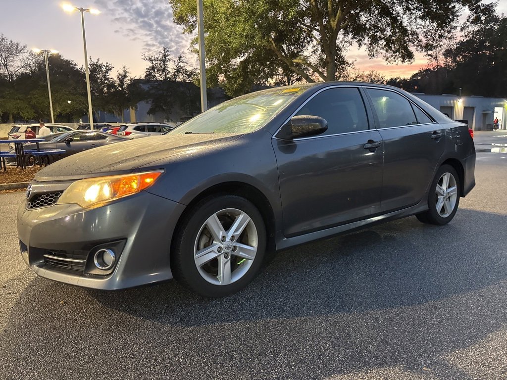 Used 2013 Toyota Camry SE image 17