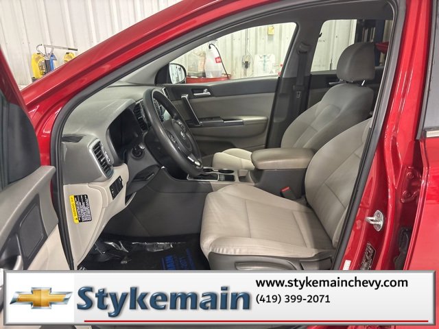 Used 2019 Kia Sportage LX image 16