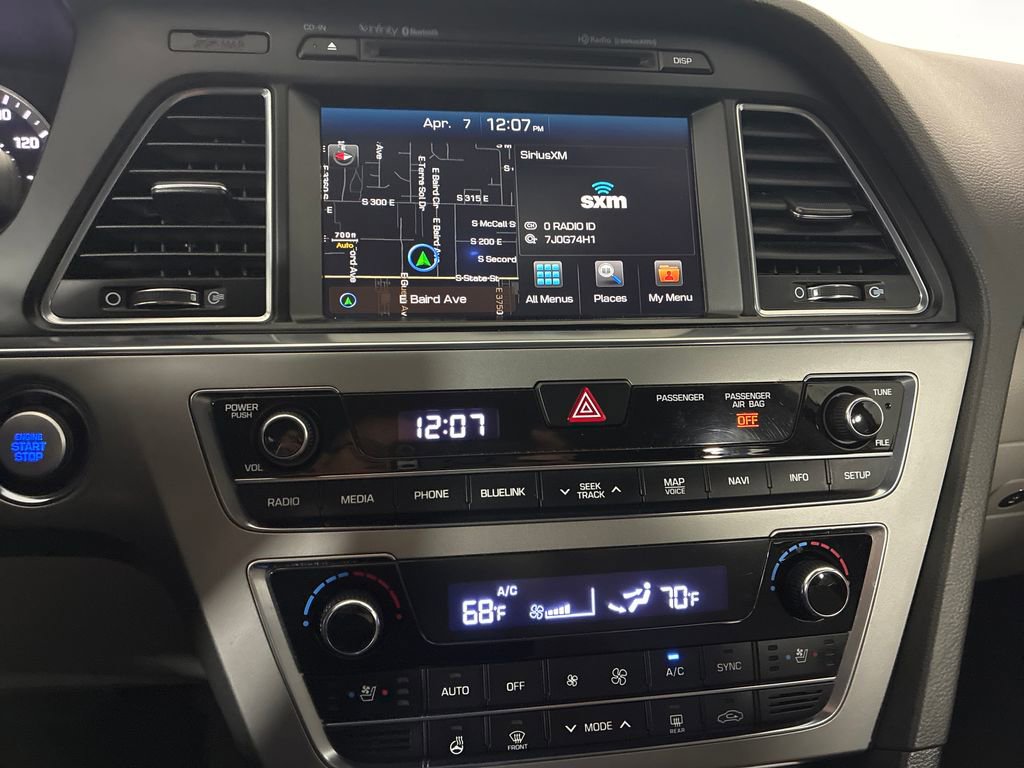 Used 2016 Hyundai Sonata Limited w/ Option Group 05 image 15