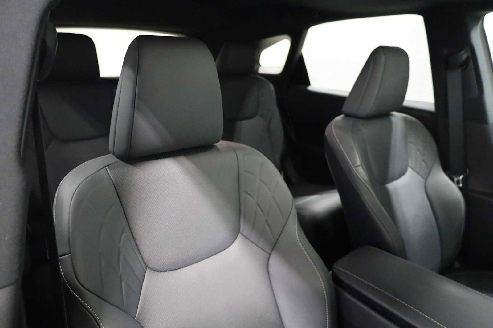 Used 2023 Lexus RX 350 Premium w/ Accessory Package image 21