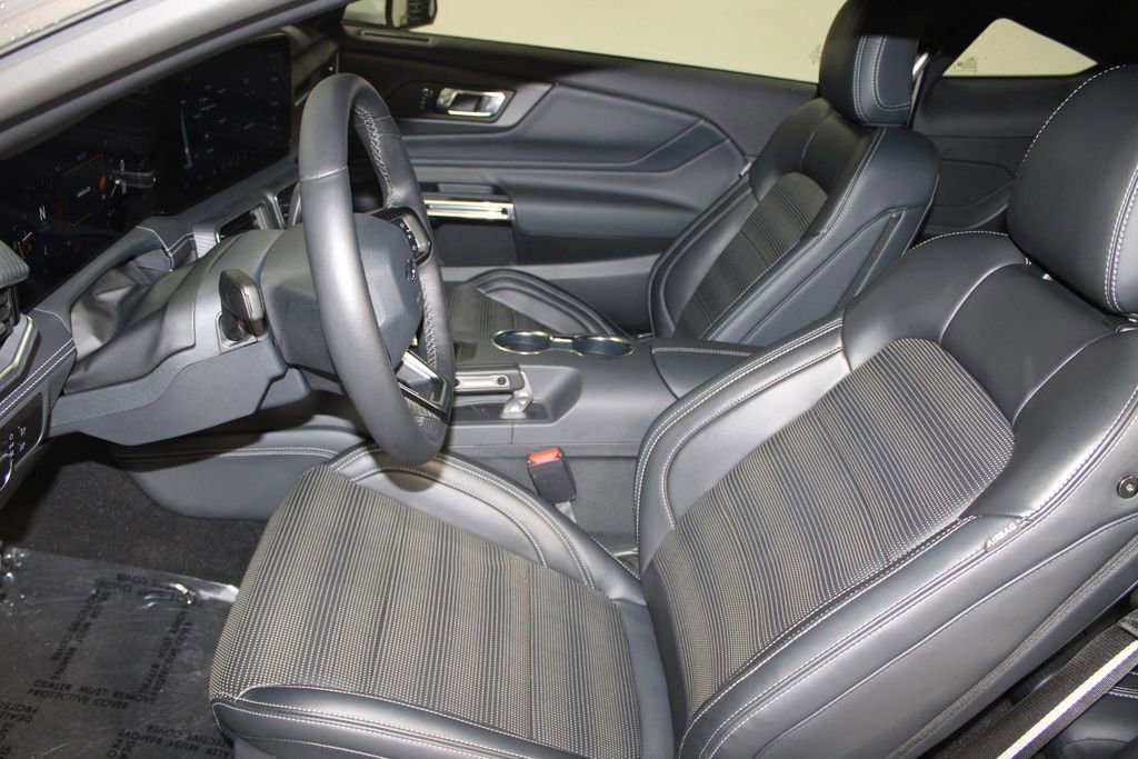 Used 2024 Ford Mustang GT Premium w/ GT Performance Package image 19