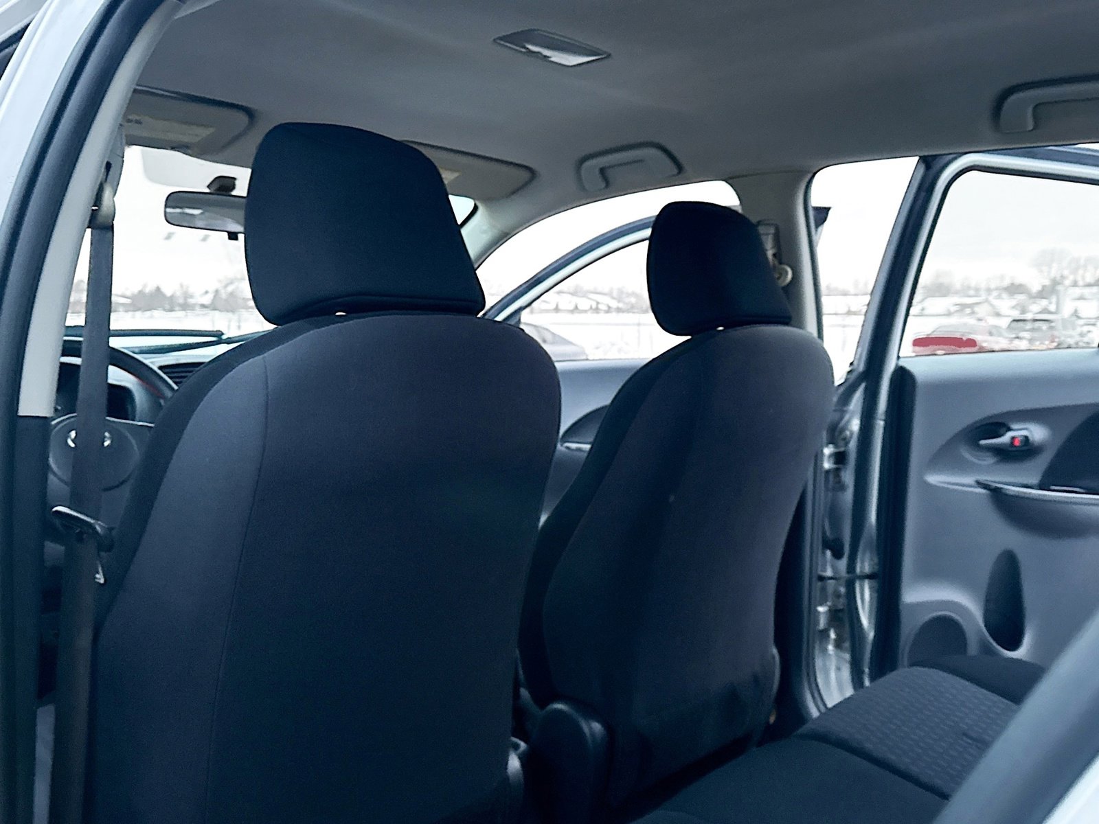 Used 2009 Scion xD image 6