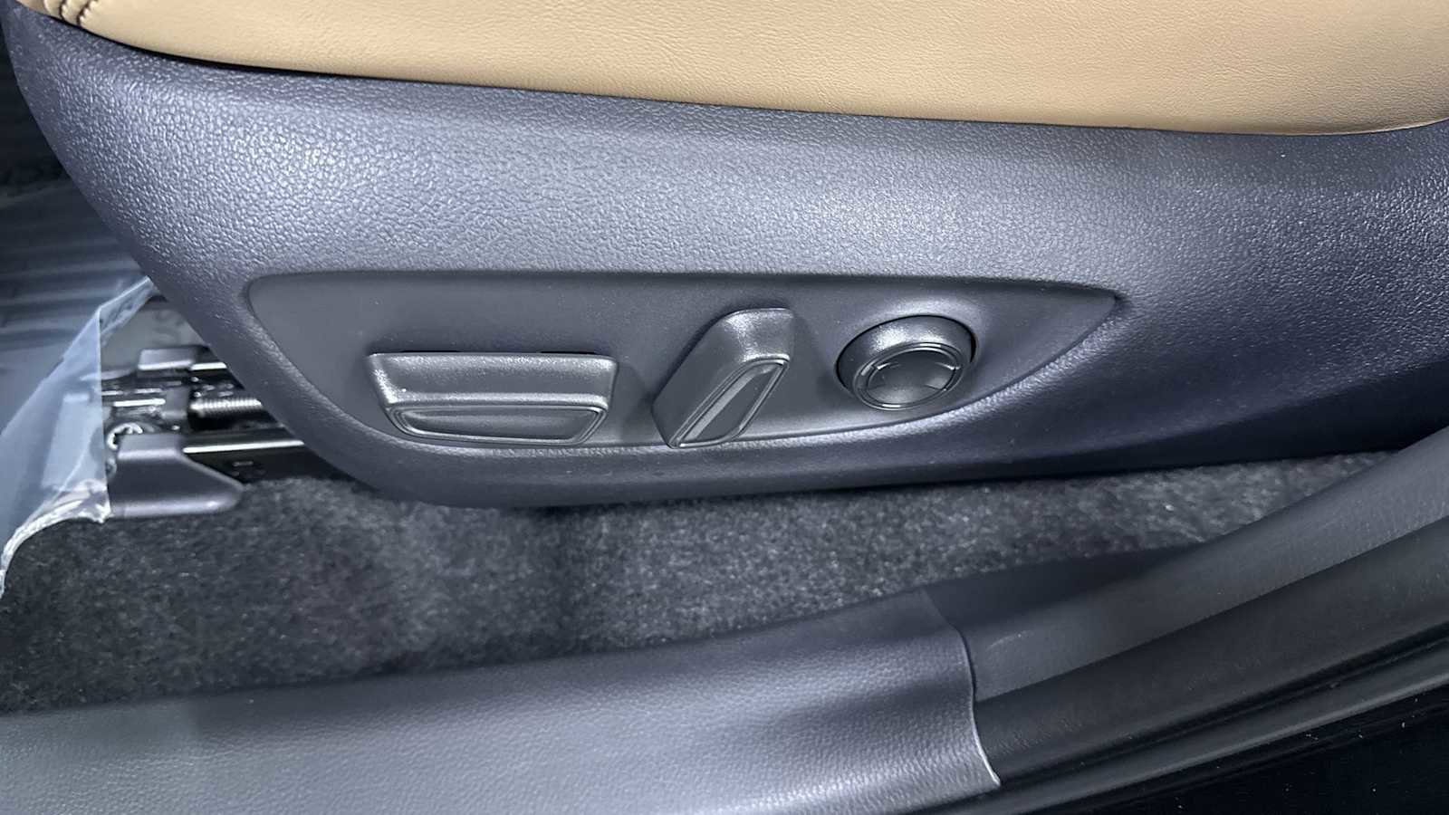 New 2025 Toyota RAV4 XLE Premium image 14