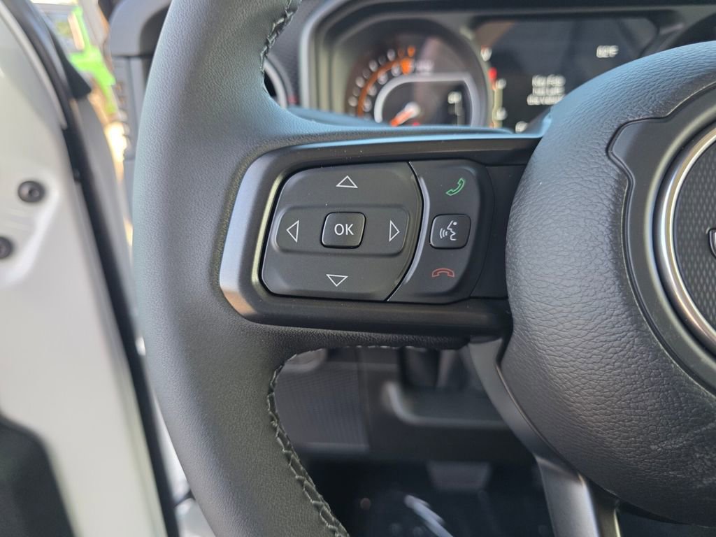 New 2026 Jeep Gladiator Rubicon w/ Safety Group image 16