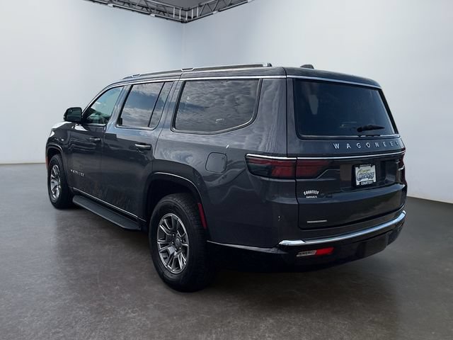 Used 2023 Jeep Wagoneer 4WD image 3