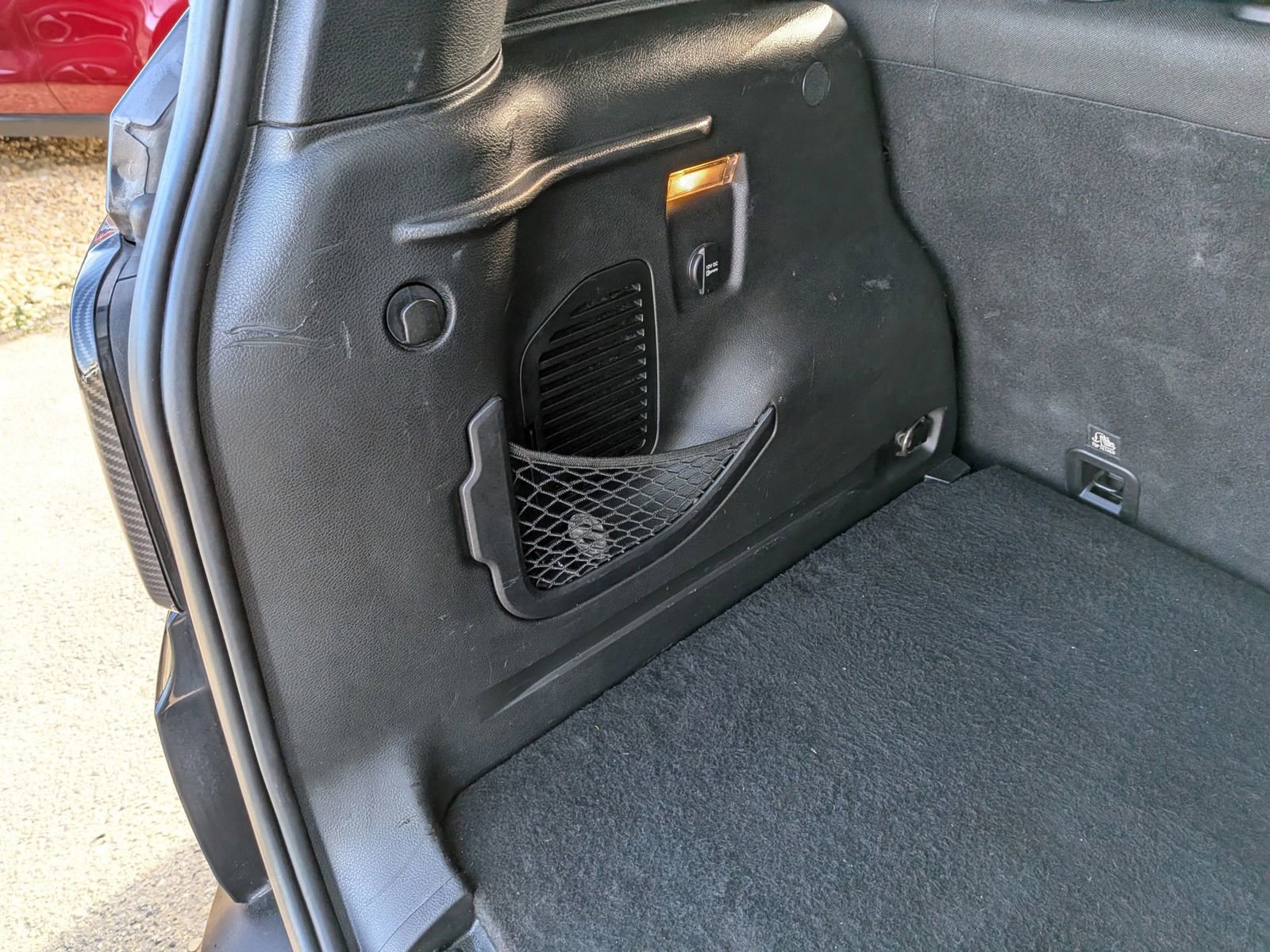 Used 2016 Jeep Renegade Latitude image 32