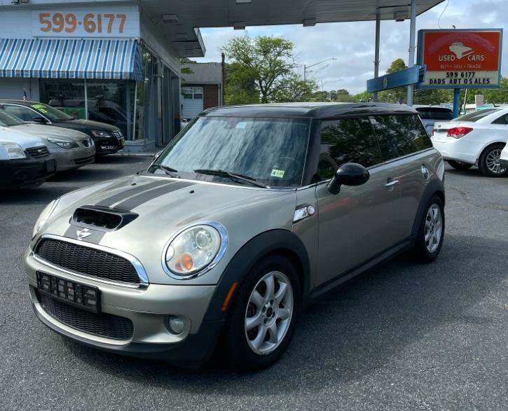 Used 2009 MINI Cooper Clubman S image 1