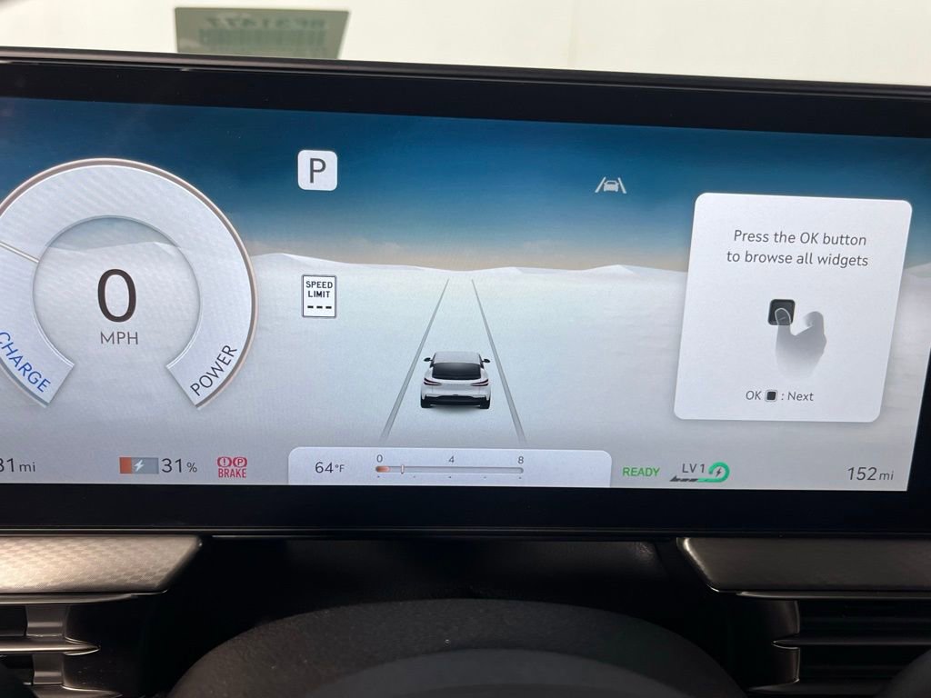 Used 2025 Genesis GV60 RWD image 23