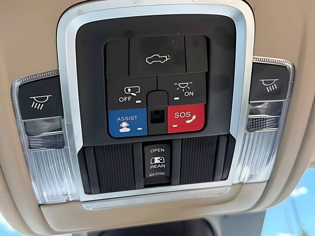 Used 2021 RAM 1500 Limited AWD/4WD image 22