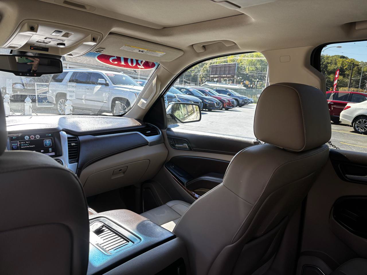 Used 2015 Chevrolet Tahoe LTZ AWD/4WD image 21