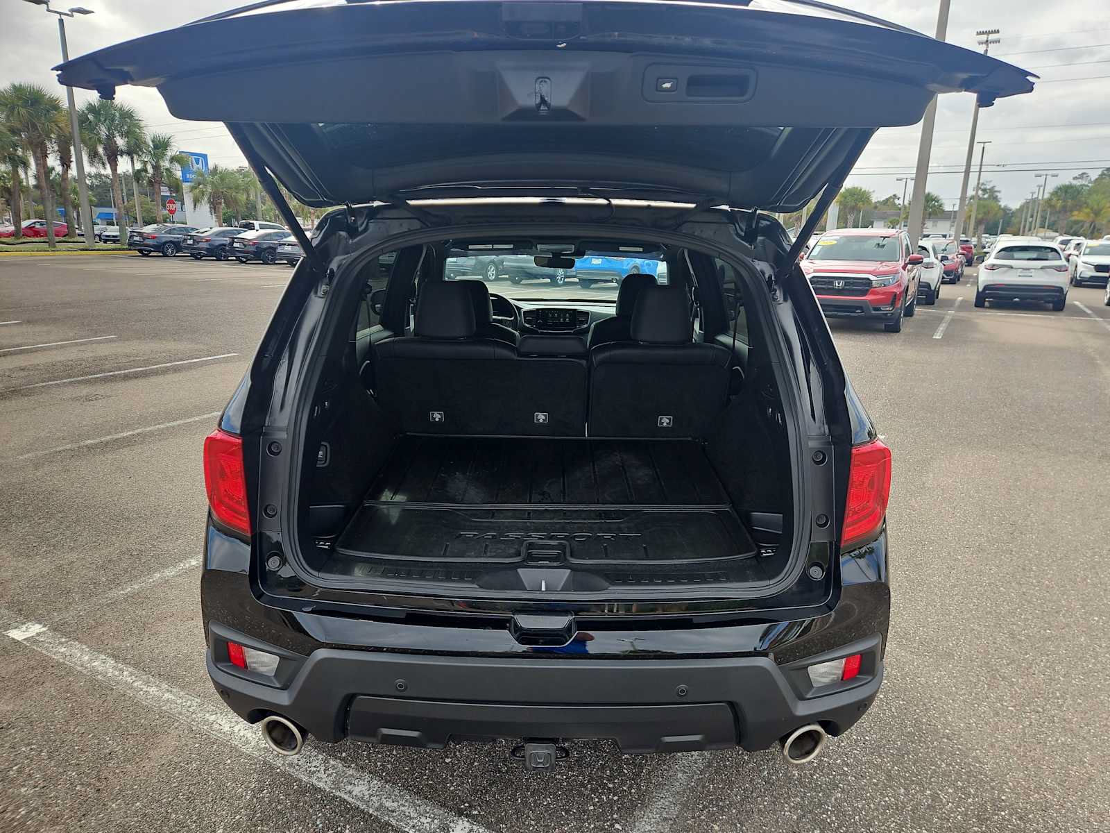 Used 2025 Honda Passport EX-L image 21