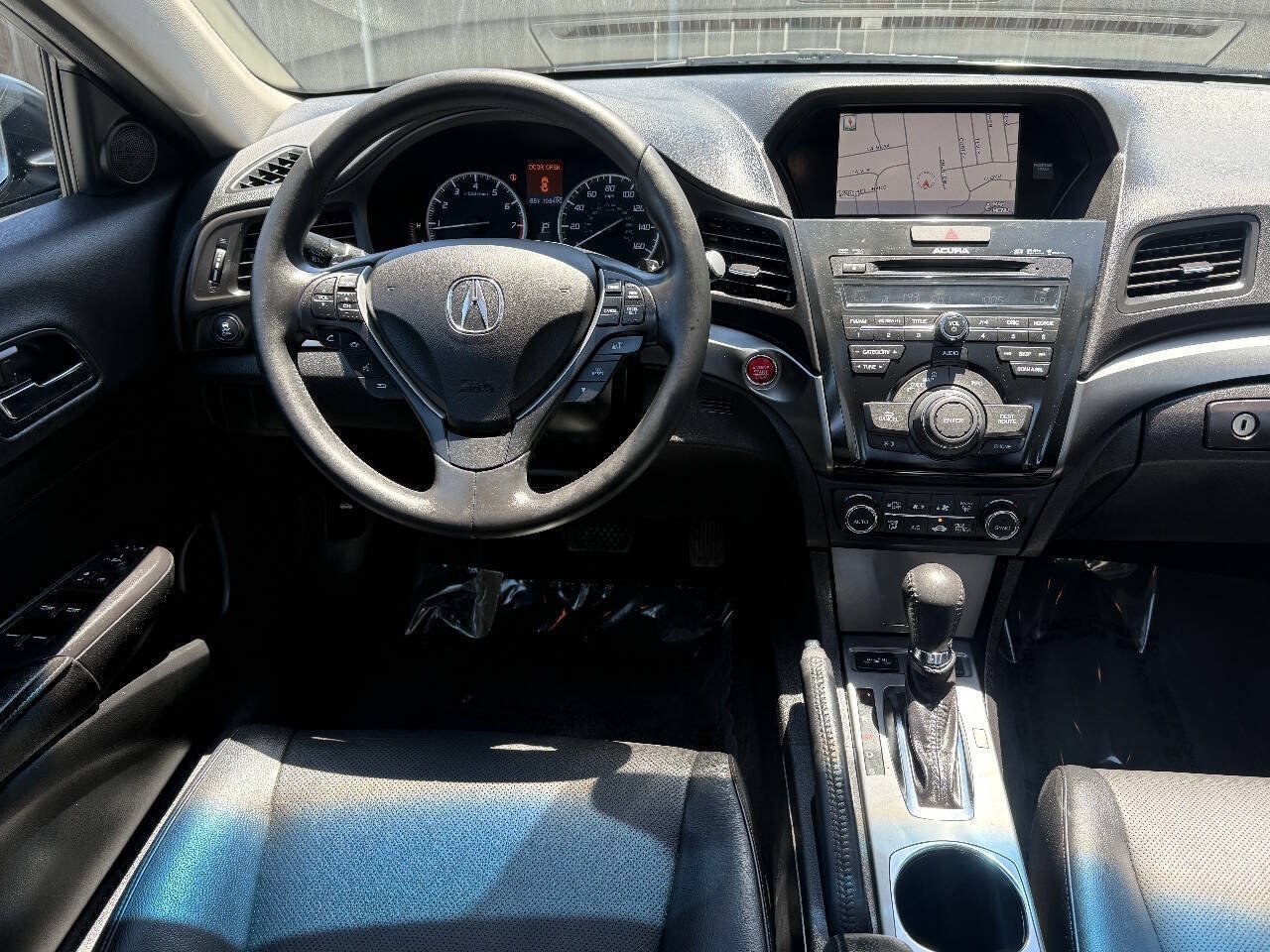 Used 2014 Acura ILX w/ Technology Package FWD image 7