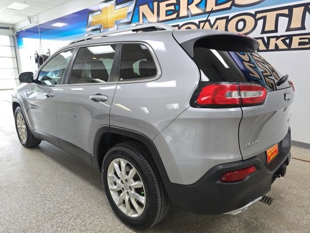 Used 2015 Jeep Cherokee Limited w/ Luxury Group image 5