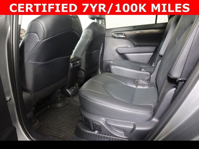 Used 2025 Toyota Highlander Platinum AWD/4WD image 15