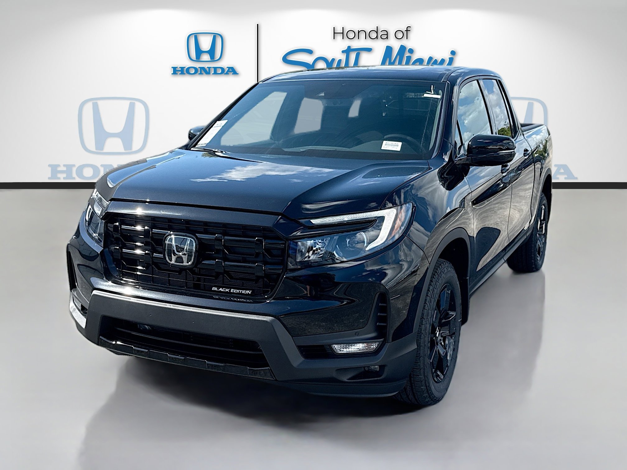 New 2026 Honda Ridgeline Black Edition image 3