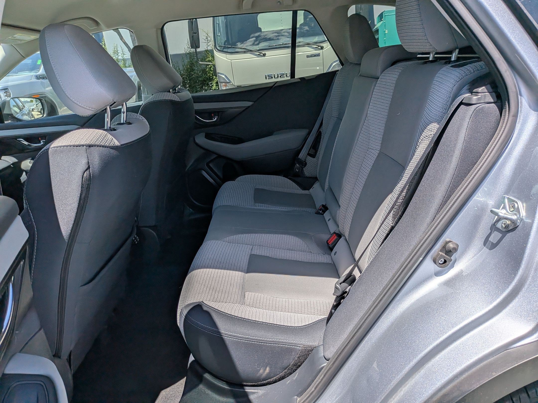 Used 2024 Subaru Outback Premium AWD/4WD image 26
