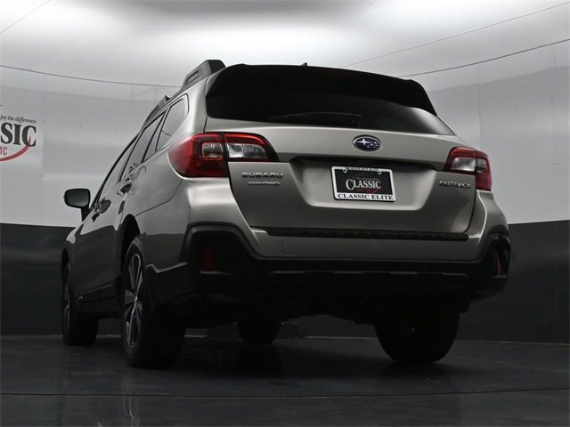 Used 2018 Subaru Outback 2.5i Limited image 22
