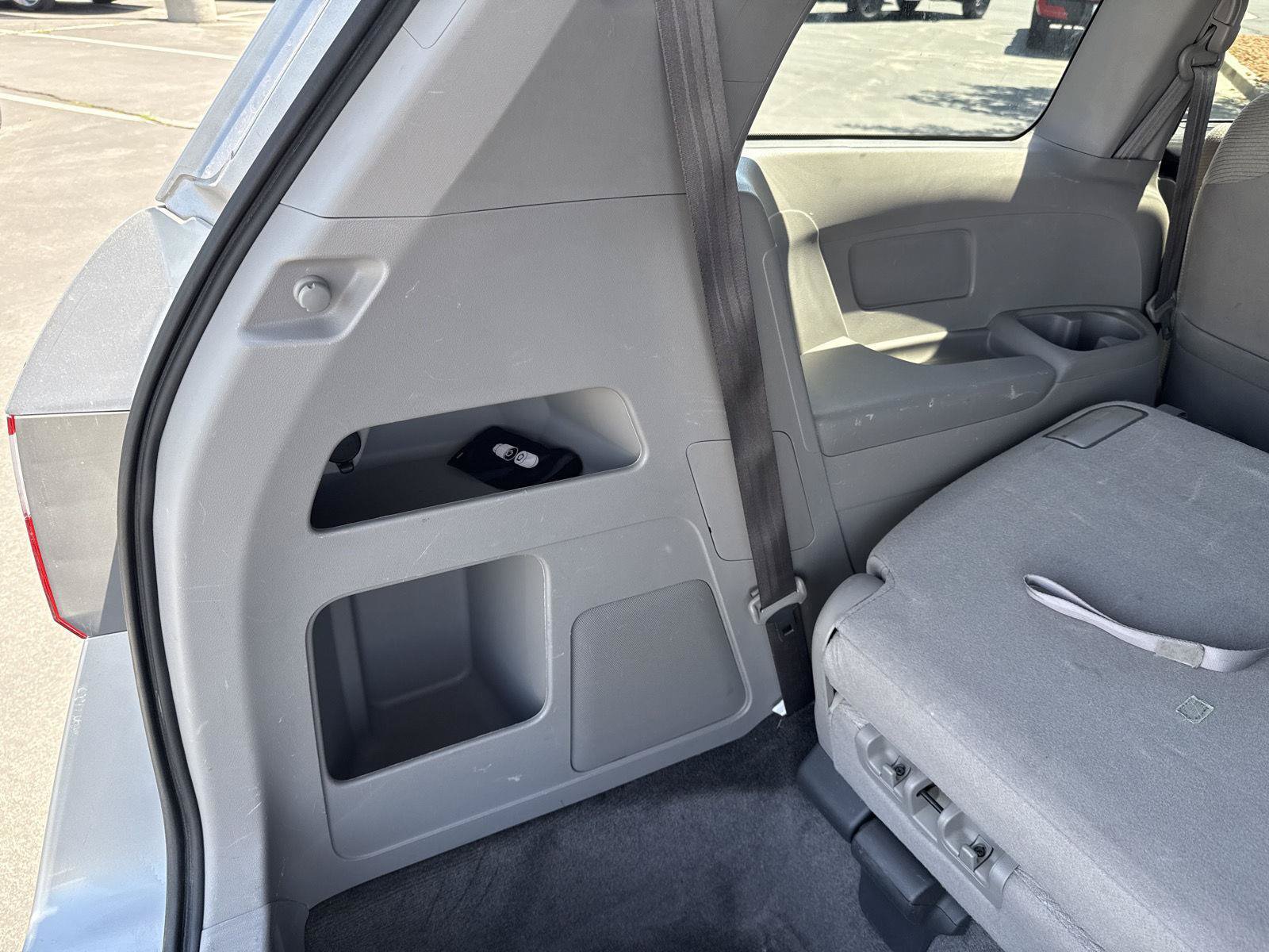 Used 2012 Honda Odyssey EX image 11