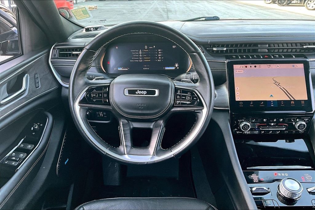 Used 2022 Jeep Grand Cherokee L Overland image 5