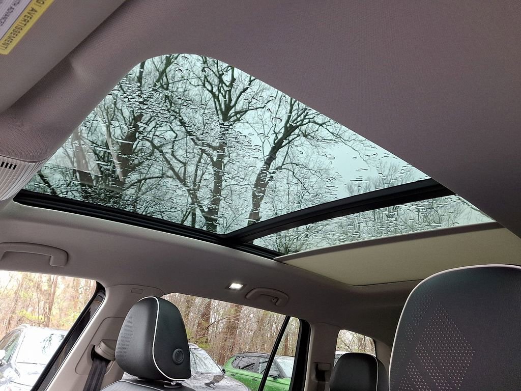 Certified 2025 Volkswagen Atlas SEL Premium R-Line AWD/4WD image 15