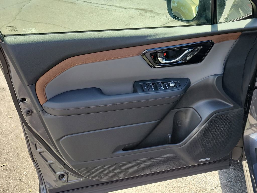 Certified 2025 Subaru Forester Sport image 18