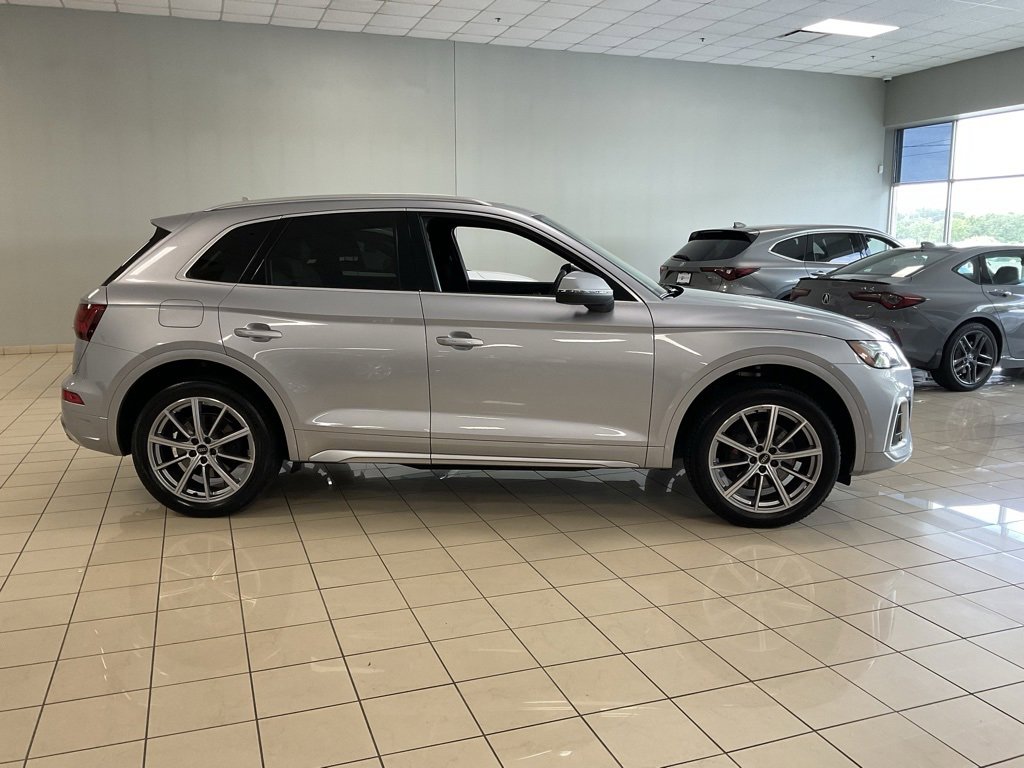 Used 2022 Audi SQ5 Premium Plus w/ Premium Plus Package image 7