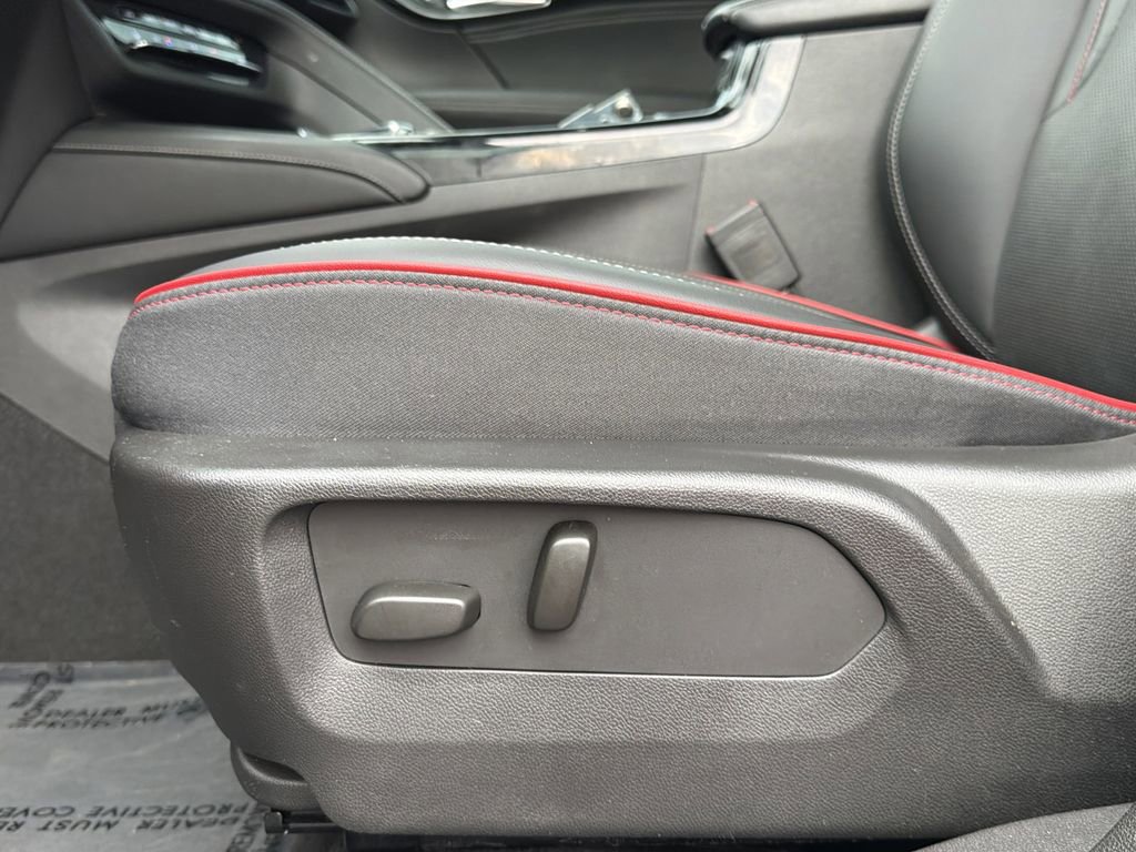 Used 2023 Buick Envision Essence w/ Sport Touring Package AWD/4WD image 22