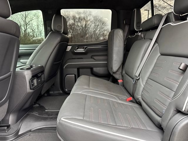 Used 2024 GMC Sierra 1500 AT4X image 11