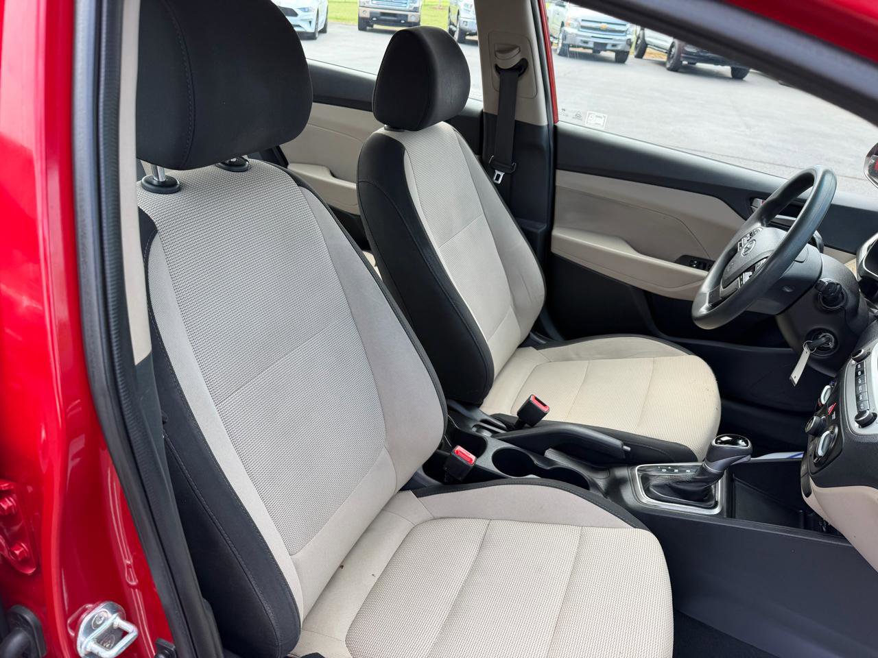 Used 2019 Hyundai Accent SE image 18