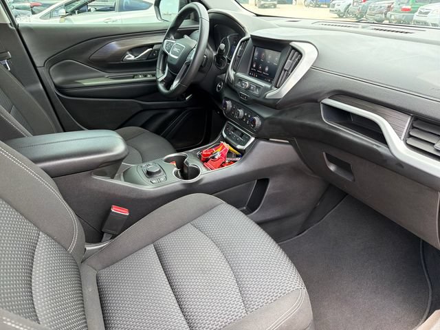 Used 2022 GMC Terrain SLE w/ Driver Convenience Package FWD image 24