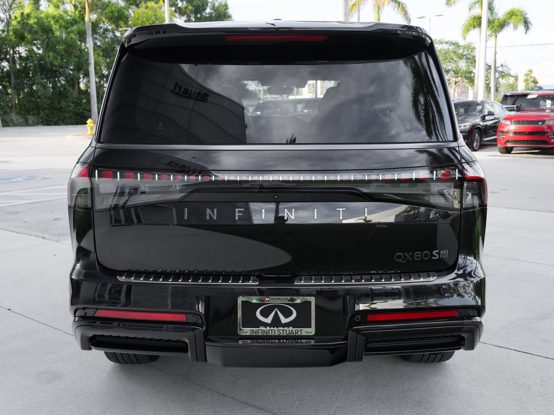 Certified 2026 INFINITI QX80 4WD w/ Sport Exterior Package image 23