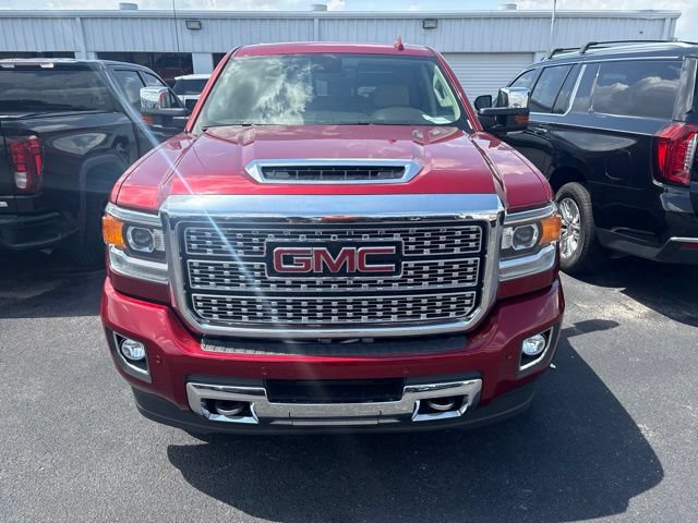 Used 2018 GMC Sierra 2500 Denali w/ Duramax Plus Package AWD/4WD image 2